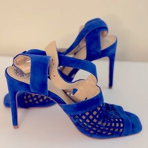 Vince Camuto Shoes Blue size 8.5